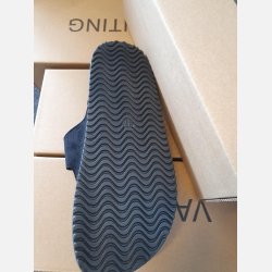 Sandal i sort fra Vanting