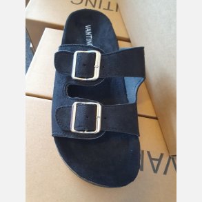 Sandal i sort fra Vanting